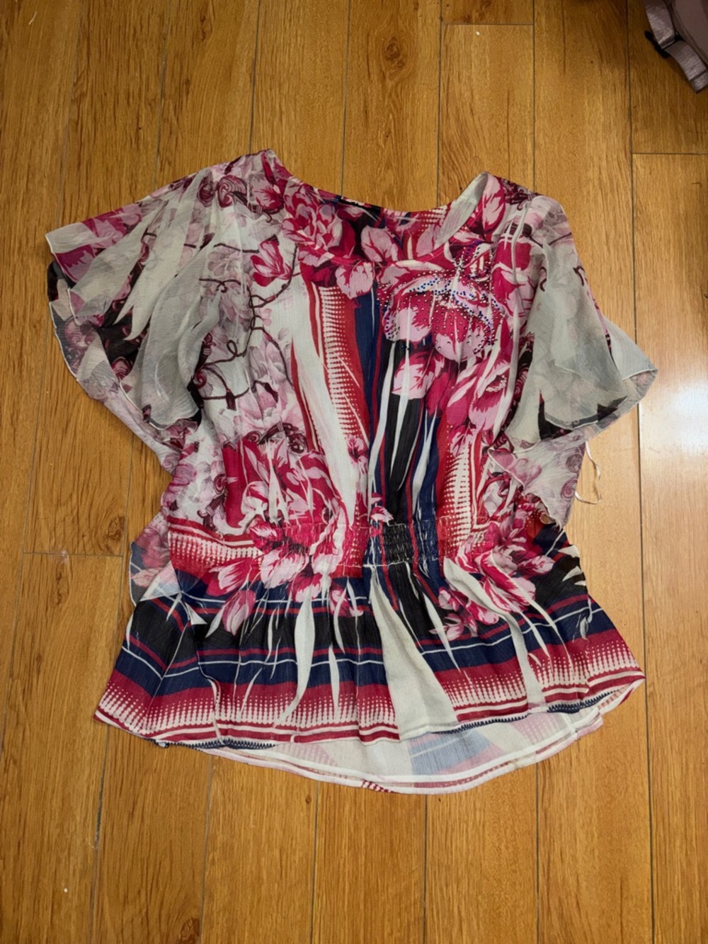 Floral Tie-Waist Flutter Sleeve Top - Pink & Navy